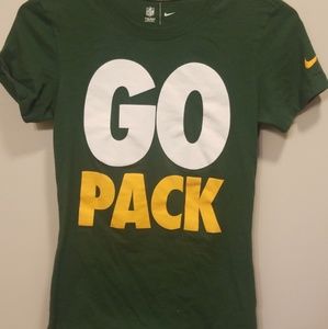 Womens GreenBay Packers shirt